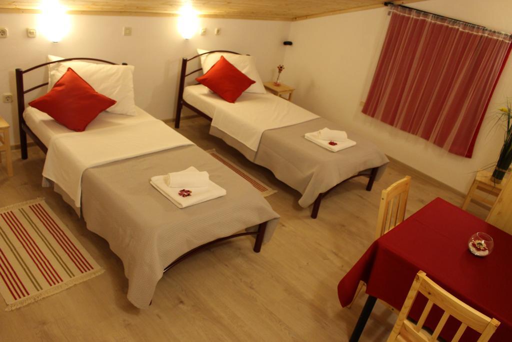 Guesthouse Casetta Verde Novaki Motovunski Bagian luar foto